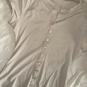 Pose Button-Up Shirt vuori